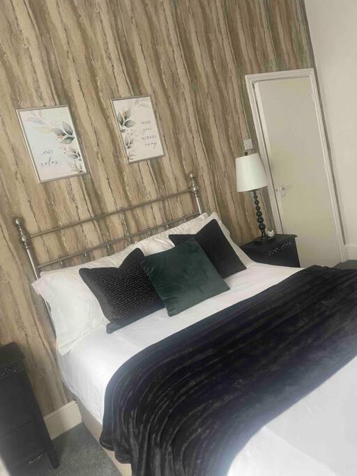 Cosy Modern One Bedroom Flat